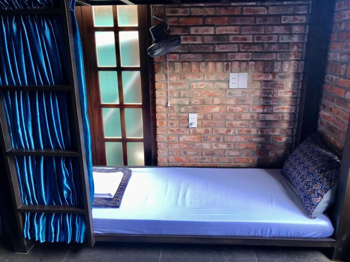 Calm House Hotel Hoi An 1 Экстерьер фото