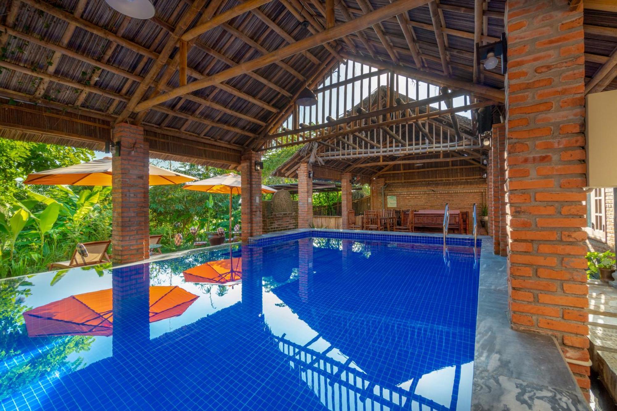 Calm House Hotel Hoi An 1 Экстерьер фото