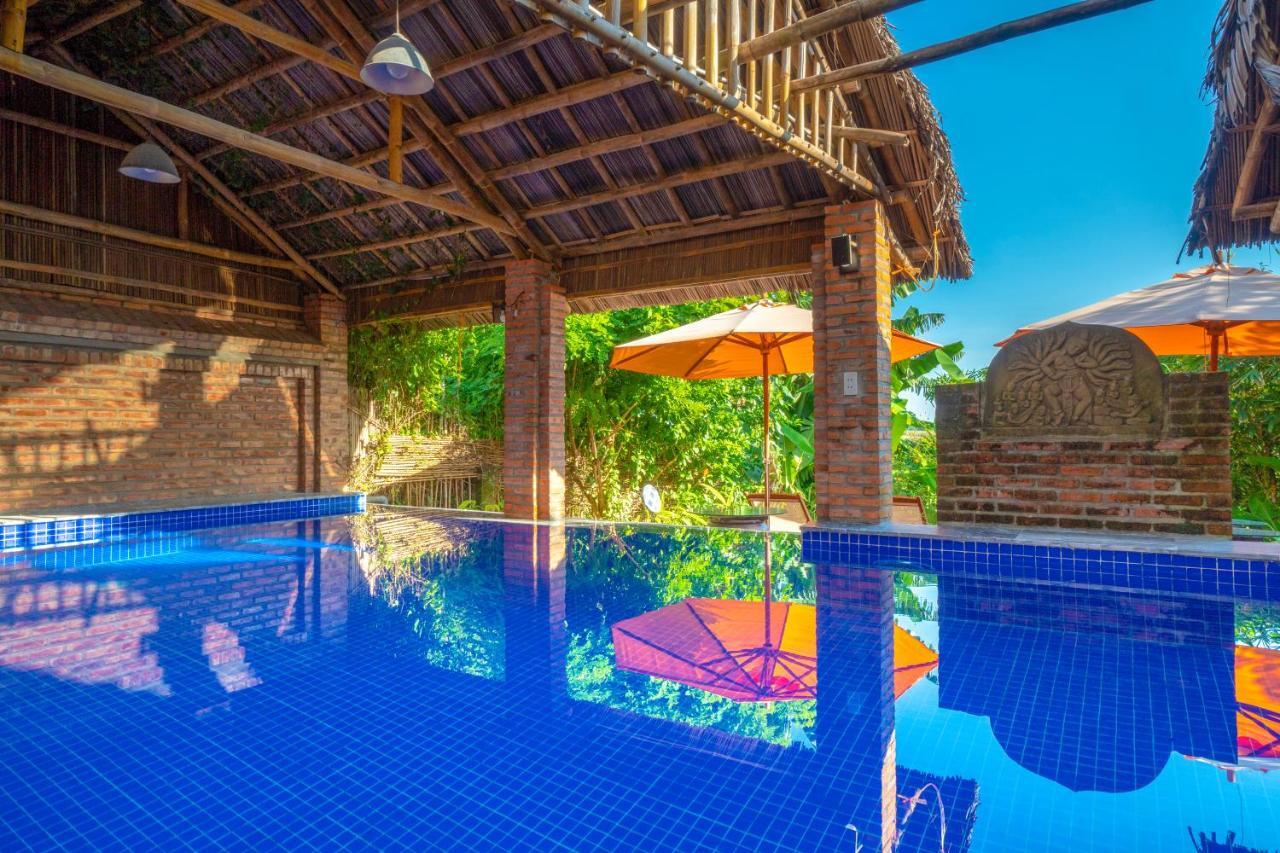 Calm House Hotel Hoi An 1 Экстерьер фото